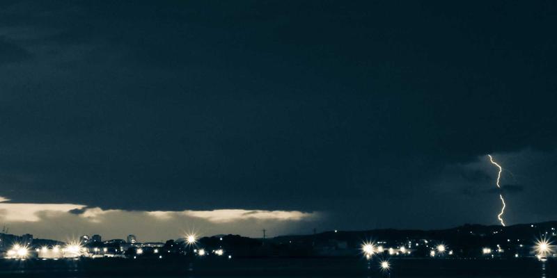 古老水果复兴计划：探寻濒危传统品种的历史、风味与健康生活价值